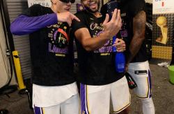 九游会J9官网包含里程碑夜！埃因霍温队长鼓劲，世俱杯官宣日刷纪录，形势明朗，医务组通报恢复的词条